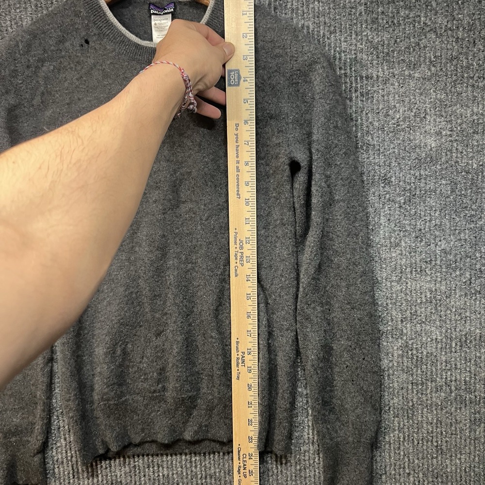 Patagonia Women's Cashmere Pullover Sweater Gray‎ Size Small Outdoor Gorpcore - Picture 6 of 9